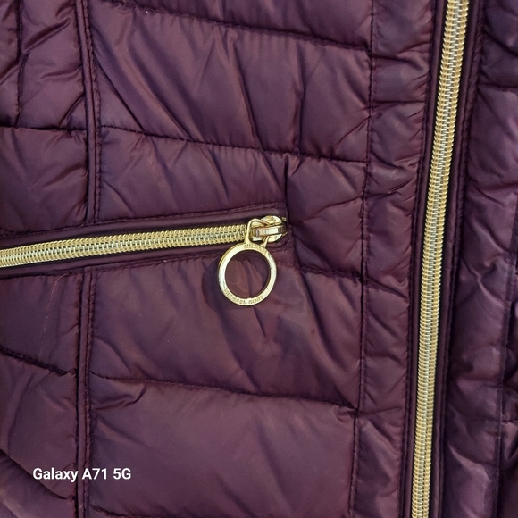 Michael Kors Packable Puffer Down filled Jacket size Med gorgeous! - Picture 3 of 8